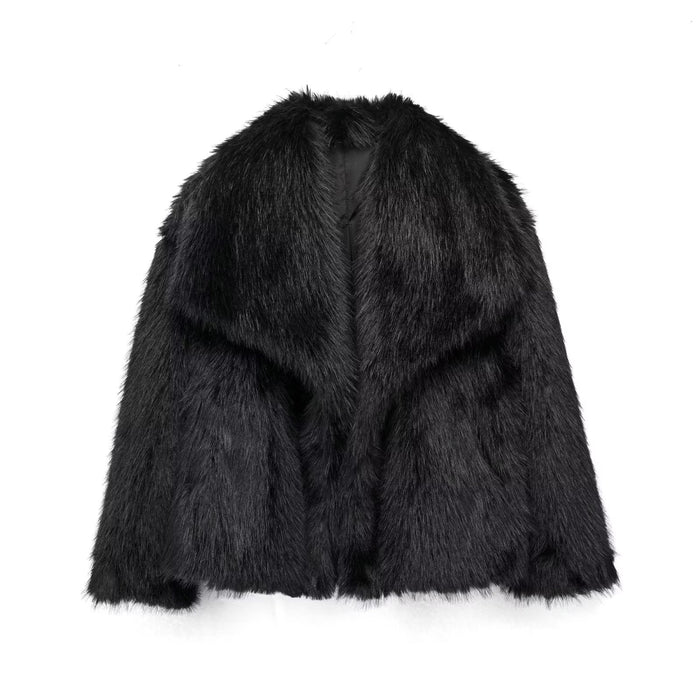 Millie | Fluffy faux fur jacket with wide lapels, cropped fit