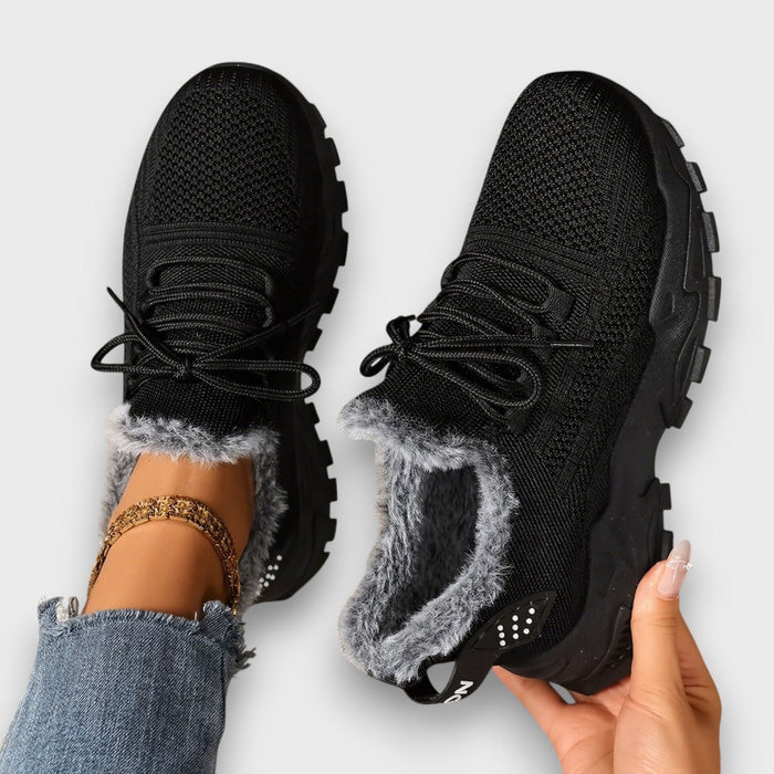 Women's Lace-Up Winter Trainers with Faux Fur Lining
