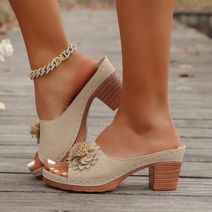 Damen Lederoptik-Peeptoe Mules mit Blütenapplikation und mittlerem Blockabsatz Drune